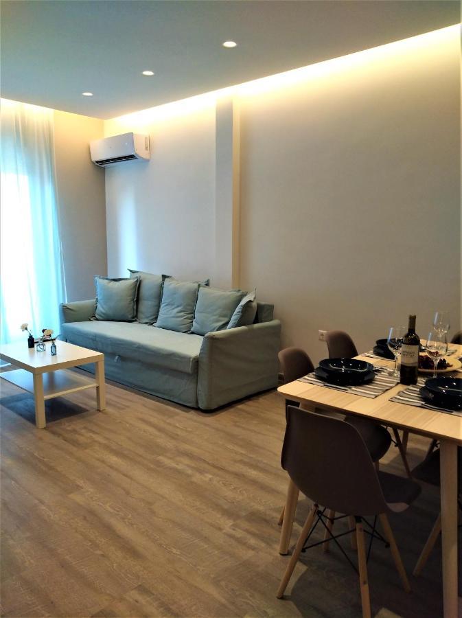 More Athens Apartments Bagian luar foto