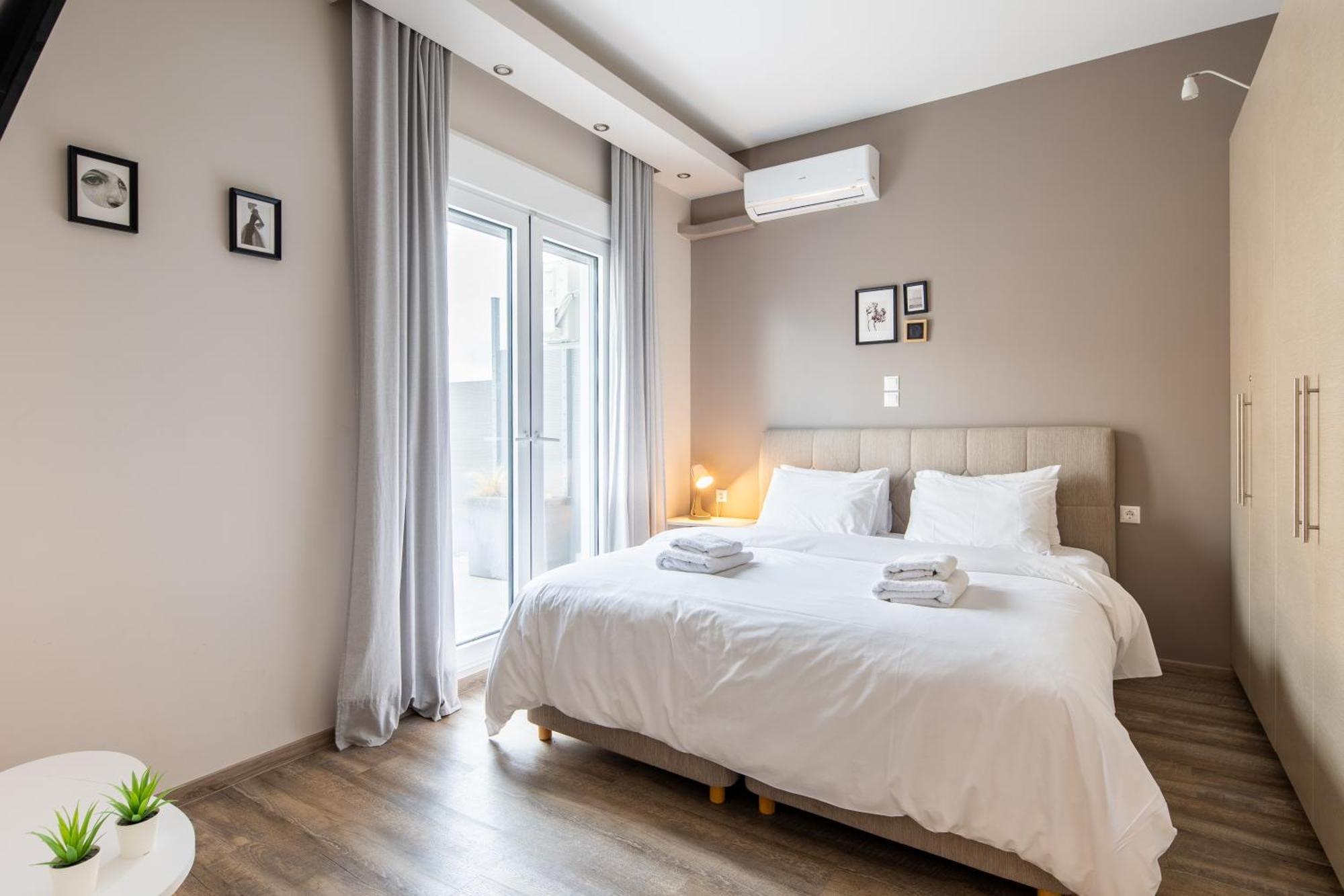 More Athens Apartments Bagian luar foto